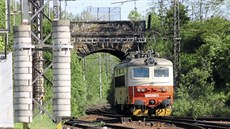 Most u jihlavského Kronospanu, který se bude opravovat. Během opravy po něm... Most u jihlavského Kronospanu, který se bude opravovat. Během opravy po něm...