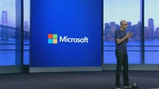 Šéf Microsoftu Satya Nadela uvádí novinky Windows na vývojářské akci Build 2014 Šéf Microsoftu Satya Nadela uvádí novinky Windows na vývojářské akci Build 2014