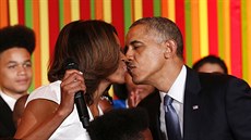 Michelle Obamová a její manel Barack Obama (2014)