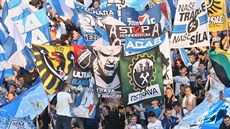 Pohled do "kotle" fanoušků Baníku Ostrava. Nadšení se nedalo přehlédnout. (31.... Pohled do "kotle" fanoušků Baníku Ostrava. Nadšení se nedalo přehlédnout. (31....