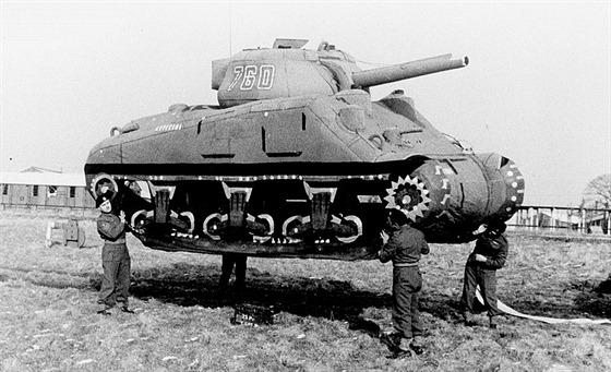 I tenhle nafukovací tank pomohl porazit nacistické Nmecko.