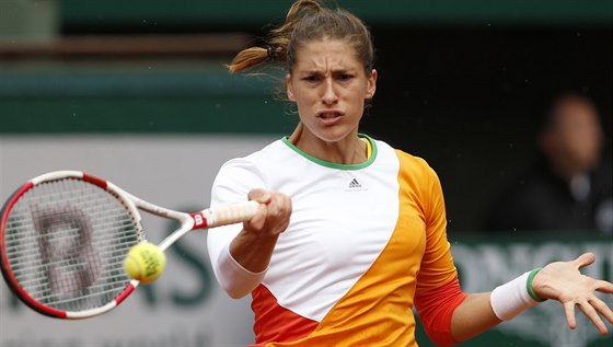 IVOTNÍ TURNAJ. Andrea Petkovicová prola letos na Roland Garros poprvé v ivot do grandslamového semifinále.