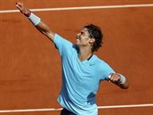 PODEVT. panlsk tenista Rafael Nadal se raduje z dal finlov asti na...
