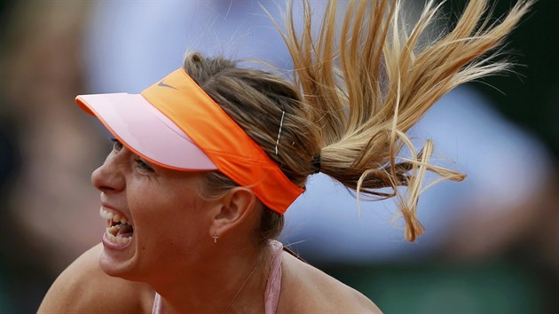 Rusk tenistka Maria arapovov podv ve tvrtfinle Roland Garros.