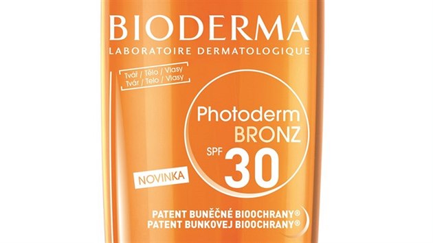 Such olej (such proto, e nezanechv mastn film) Photoderm Bronz, SPF 30, chrn proti UVA a UVB zen, navc podoruje pirozen oplen. Hod se na tlo i vlasy. Bioderma, 200 ml za 499 K