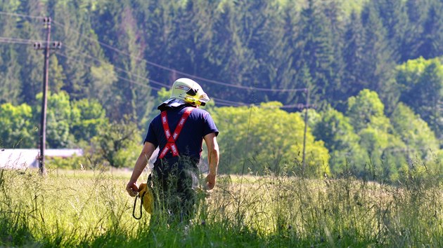 V Beskydech se na vce ne hodinu zasekla lanovka na Javorov vrch. (8. ervna 2014)