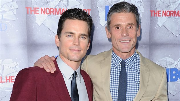 Matt Bomer a Simon Halls na premie filmu The Normal Heart (New York, 12. kvtna 2014)