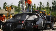 Číňan si sestavil repliku batmobilu Číňan si sestavil repliku batmobilu