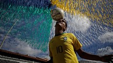 e se blíí svátek fotbalu je v Brazílii patrné, ale ne vechno bhem píprav...