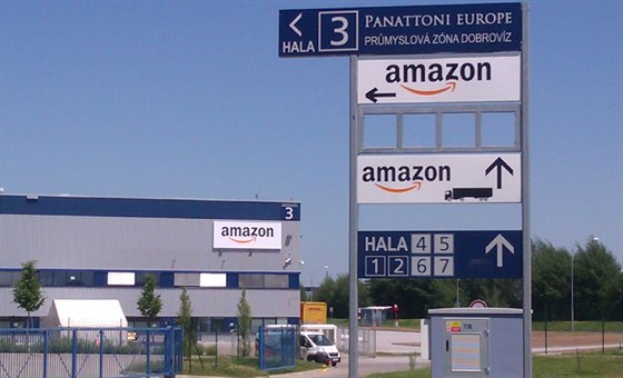 Sklad firmy Amazon v Dobrovízi u Prahy