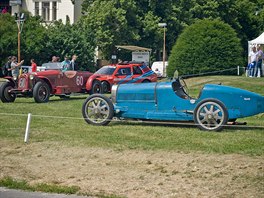 Dva nejvzácnjí exponáty pivezl Ladislav Samohýl: bugatti a alfu romeo.