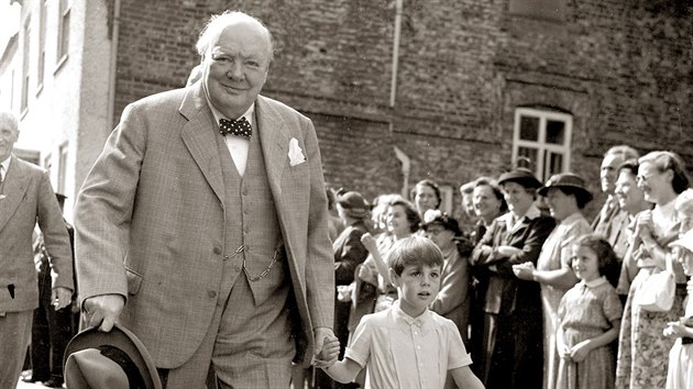 Nicholas Soames se svm ddekem Winstonem Churchillem v roce 1952.