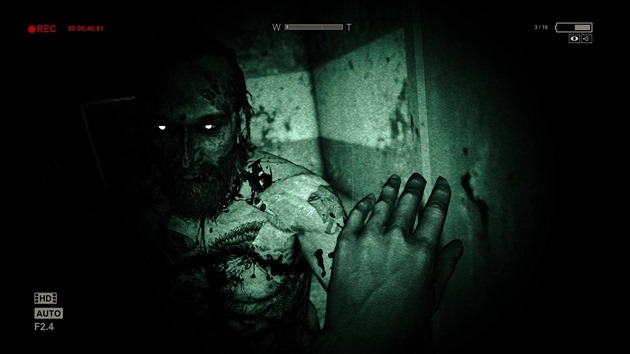 Outlast: Whistleblower