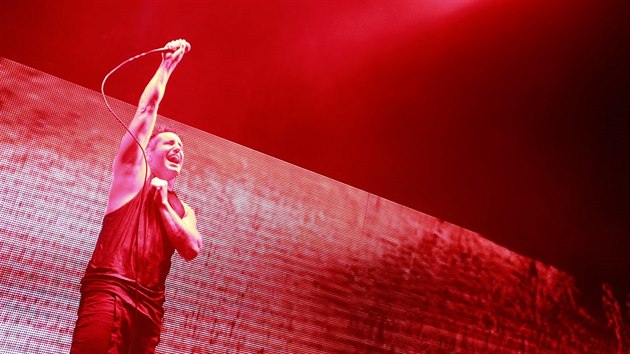 Nine Inch Nails oteveli 11. 6. 2014 nov prask koncertn prostor Forum Karln.
