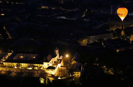 Brnnský hrad pilberk v noci. Ilustraní snímek
