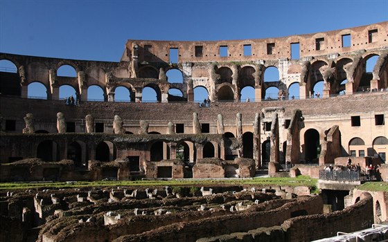 V ímském Koloseu zemelo podle umírnných odhad na 700 tisíc lidí. Nkteí...
