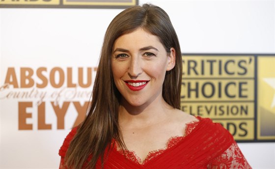 Mayim Bialiková (Beverly Hills, 19. ervna 2014)