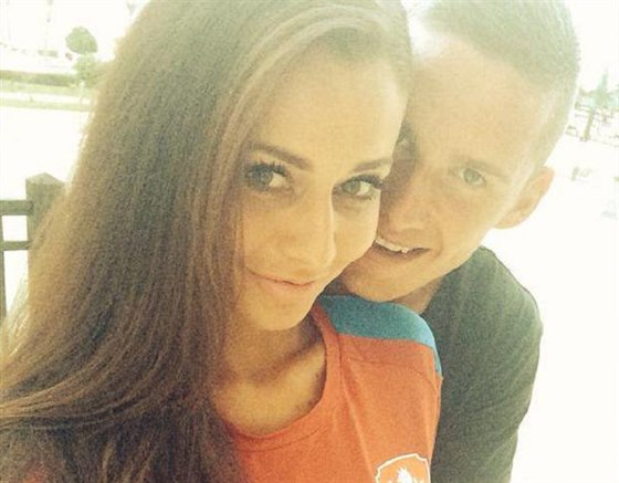 eská Miss 2012 Tereza Chlebovská a fotbalista Pavel Kadeábek