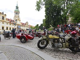 Sraz motocykl znaky Indian