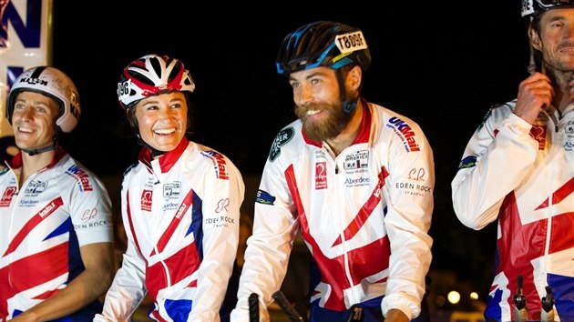 Pippa Middletonov a James Middleton projeli na kole nap USA (Annapolis, 20. ervna 2014).