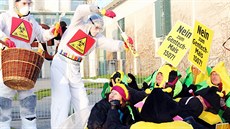 Protesty proti geneticky modifikované kukuřici 1507. Petici za zákaz jejího... Protesty proti geneticky modifikované kukuřici 1507. Petici za zákaz jejího...