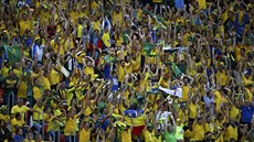 Braziltí fanouci podporují svj tým na mistrovství svta.