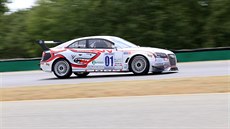 Tomáš Kostka na závodu cestovních automobilů Euro V8series na Masarykově okruhu... Tomáš Kostka na závodu cestovních automobilů Euro V8series na Masarykově okruhu...