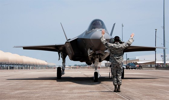 Stíhací letoun F-35 Lightning II