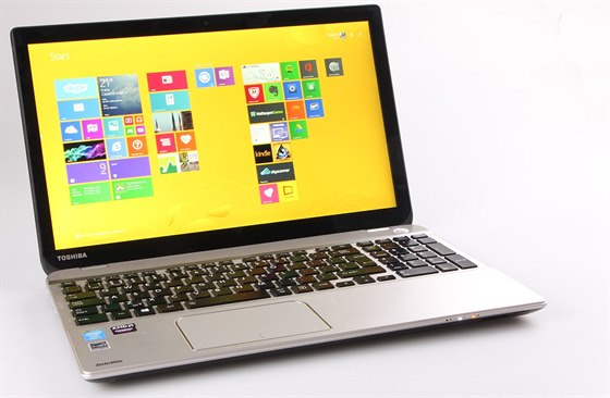 Toshiba U50t je první notebook se 4K displejem.
