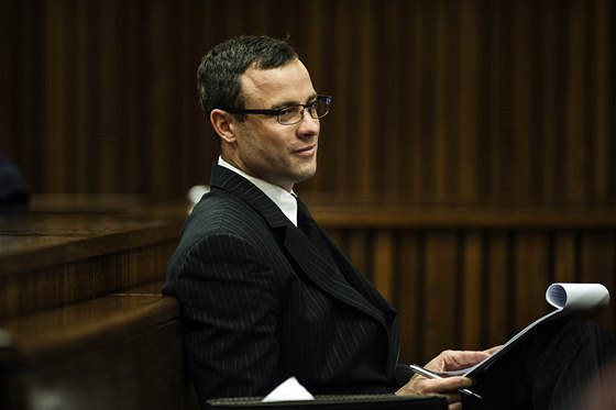 Jihoafrický atlet Oscar Pistorius na úterním soudním jednání (2. 7. 2014).