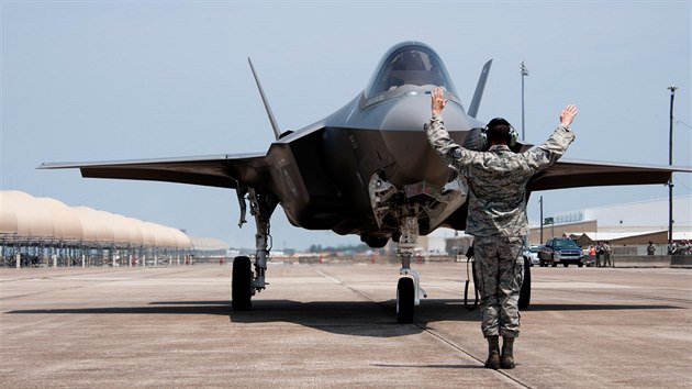 Sthac letoun F-35 Lightning II