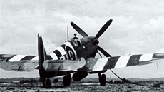 Spitfire 312. čs. stíhací perutě RAF během operace Overlord Spitfire 312. čs. stíhací perutě RAF během operace Overlord