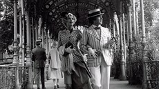 Z výstavy Karlovy Vary ve filmu, která bude v karlovarské Becherově vile k... Z výstavy Karlovy Vary ve filmu, která bude v karlovarské Becherově vile k...