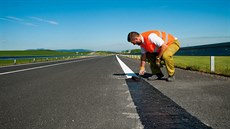 Ředitelství silnic a dálnic otevřelo 1. července 7,6 km dlouhý úsek silnice... Ředitelství silnic a dálnic otevřelo 1. července 7,6 km dlouhý úsek silnice...
