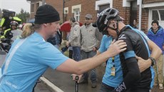 Chris Froome po pádu odstupuje z Tour de France.