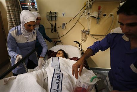 Jedna z pacientek nemocnice v pásmu Gazy