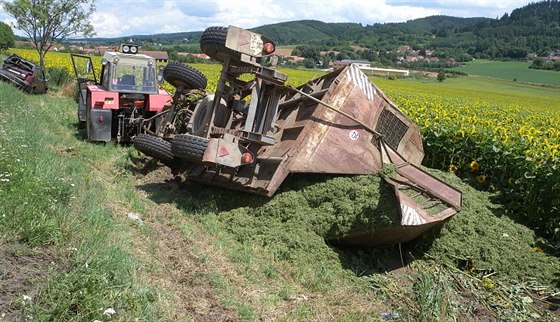 Celková koda dvojité nehody iní okolo 75 tisíc korun.