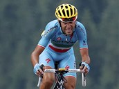 SUVERNN VTZ. Vincenzo Nibali je kousek od prvnho msta v dest etap Tour