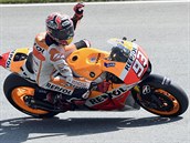 Marc Mrquez slav triumf v kvalifikaci MotoGP na VC Nmecka.