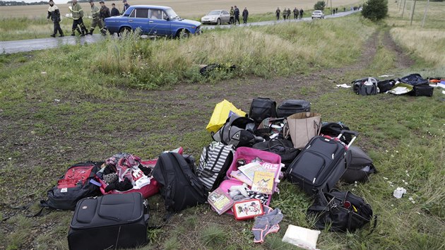 Osobn vci pasar letu MH17, kter byl sestelen na vchod Ukrajiny (18. ervence 2014).