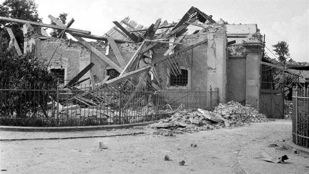 Pardubice po bombardovn (22. ervence 1944)
