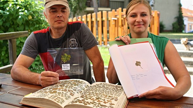 Sbratel tylstk Jaroslav Kosina a Jana Vackov se spolen setkali vbec poprv.