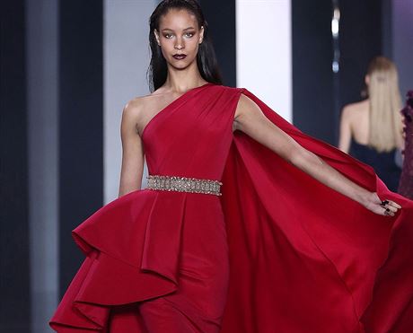 Ralph & Russo Haute Couture: podzim - zima 2014/2015