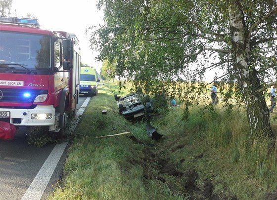 Pi pondlní nehod na ptaticítce u Být se zranili dva dosplí a dv dti.