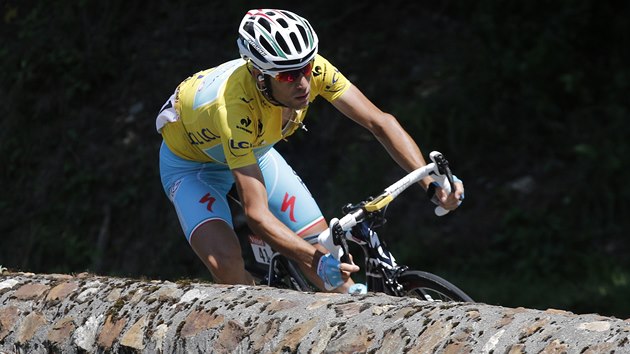Ldr cyklistick Tour de France Vincenzo Nibali.