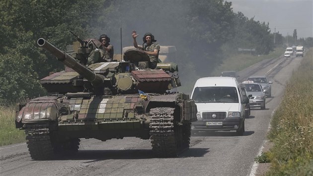 Vojkm se podailo vybudovat pozice na okrajch nejvtch mst Donck a Luhansk a zbavit radikl msta Dzerynsk, Rubine, Popasna, Lysyansk a Severodonck.(21. ervence 2014).