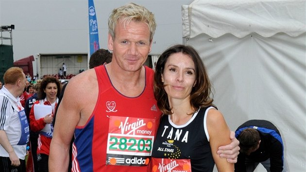 V roce 2010 bel Gordon Ramsay s manelkou maraton. 