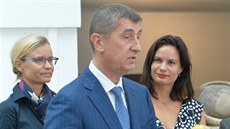 Andrej Babiš představil lidi z kandidátky ANO pro volby v Praze. Kandidátku... Andrej Babiš představil lidi z kandidátky ANO pro volby v Praze. Kandidátku...