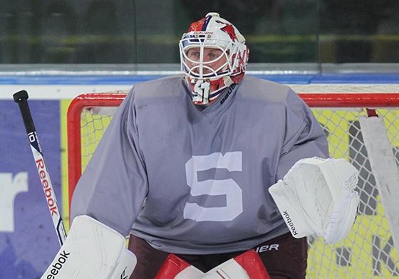 NOVÁ JEDNIKA. Slovenský branká Rastislav Staa poprvé vyjel se Spartou jet...