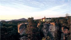 Z vyhlídek na Hruboskalsku se otevírá panoramatický pohled nejen na okolní...